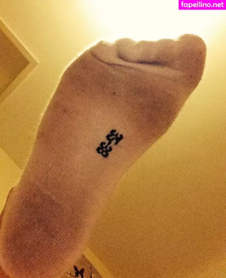 Softboyfeetx OnlyFans Thumbnail #YKeYqVUSOW