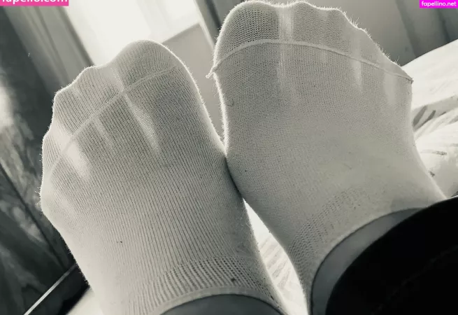 Softboyfeetx OnlyFans Thumbnail #ak6WLVfLPQ