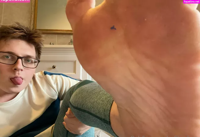 Softboyfeetx OnlyFans Thumbnail #f1tgfKlGhD