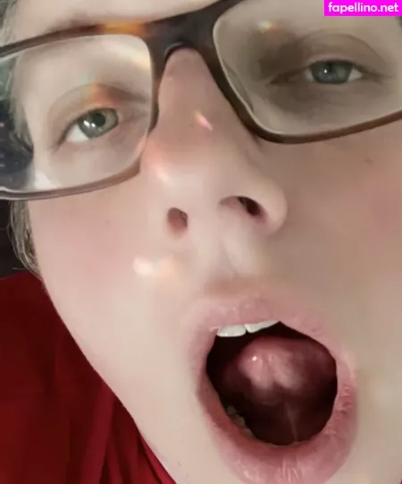 Softboyfeetx OnlyFans Thumbnail #i2ZBmG2oi7