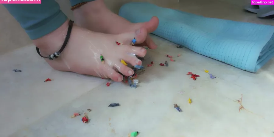 Softboyfeetx OnlyFans Thumbnail #yyudHvMm7Q