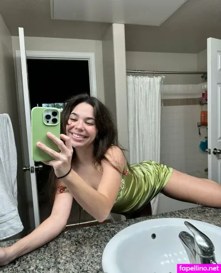Softdahliaxo OnlyFans Thumbnail #wHBZRWFIMT