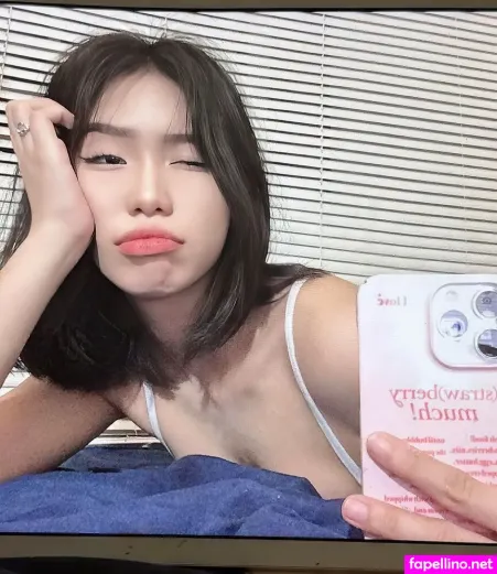 Softiemyra OnlyFans Thumbnail #LjNUGDXFJl