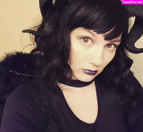 Softlygaloshes OnlyFans Thumbnail #Gb80Zx6xv2