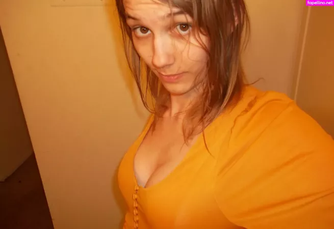 Softlygaloshes OnlyFans Thumbnail #qIkI3FvJtM