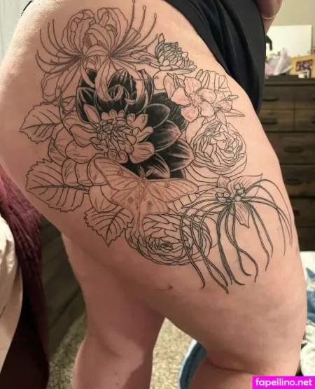 Softsweetsarfree OnlyFans Thumbnail #5209oTtyXw