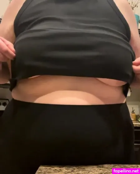 Softsweetsarfree OnlyFans Thumbnail #T24bDXXZC0