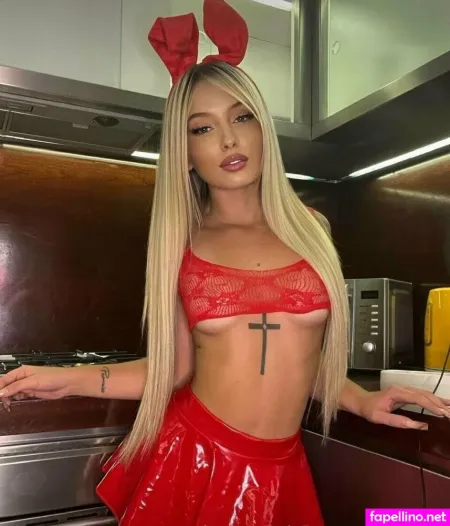 Sofyaoff OnlyFans Thumbnail #1n6HVRBb3Z