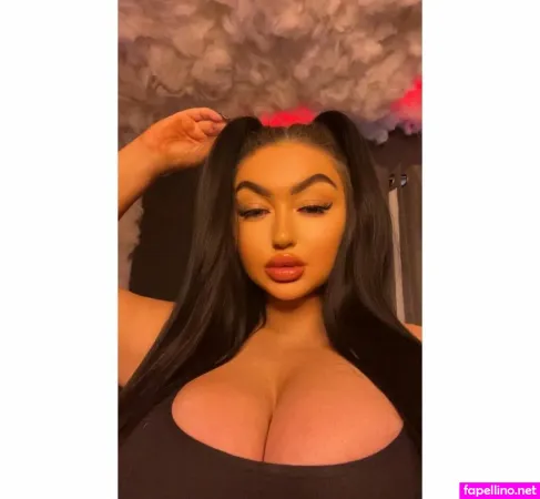 Sofydenton OnlyFans Thumbnail #AWBjl46Zxc