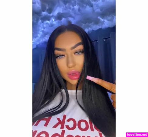 Sofydenton OnlyFans Thumbnail #uRXHMDbvPb