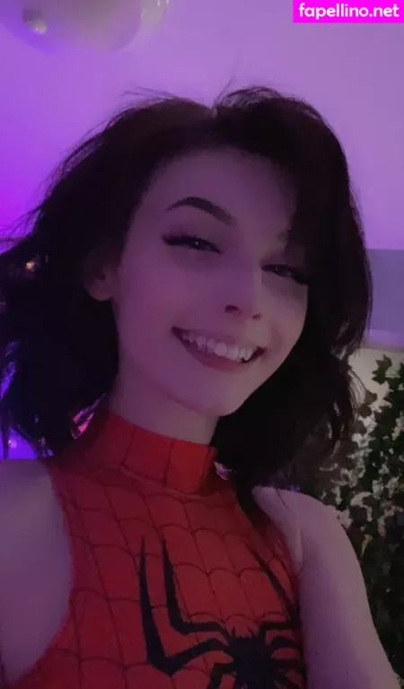 Soggyalien22 OnlyFans Thumbnail #1c566H590U