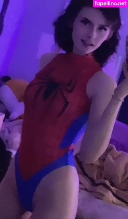 Soggyalien22 OnlyFans Thumbnail #k7BqE6rFkG