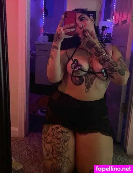 Soiceytona OnlyFans Thumbnail #F4Z8WMFvdu