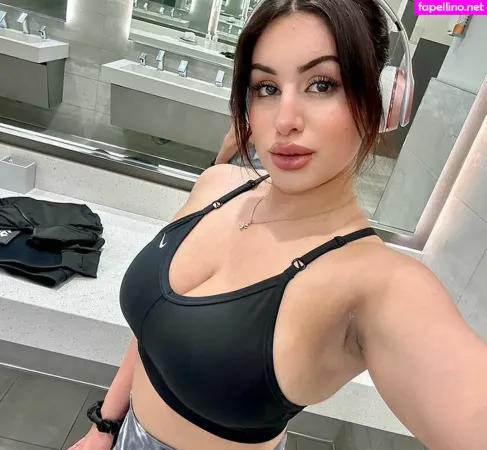 Soir Ellehcim OnlyFans Thumbnail #C2JNs8cdKP