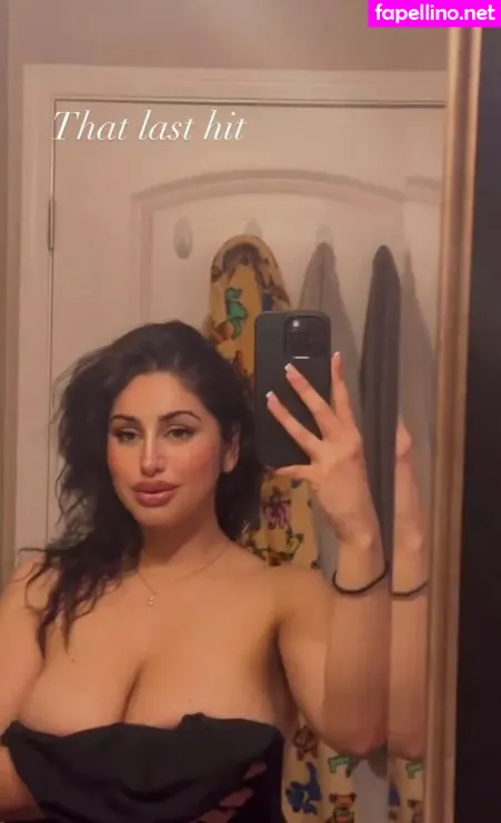 Soir Ellehcim OnlyFans Thumbnail #DfhcSv4sAP