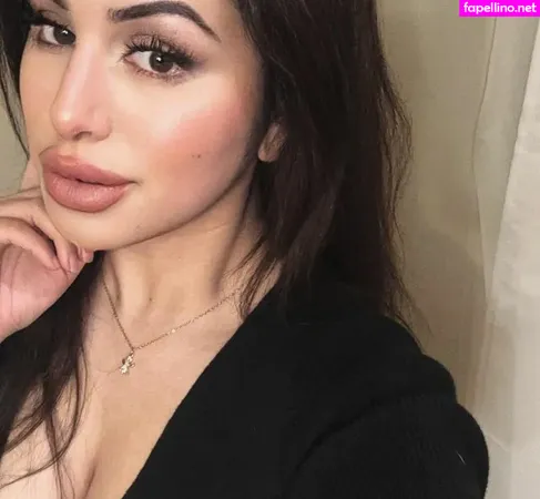 Soir Ellehcim OnlyFans Thumbnail #X3ifHB9SAB
