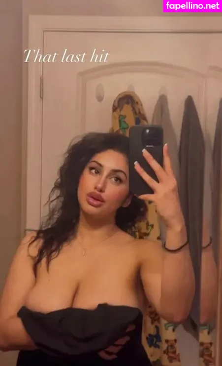 Soir Ellehcim OnlyFans Thumbnail #YMUyqtA4BV