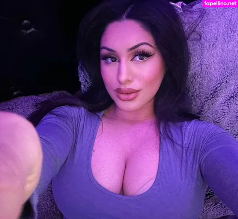 Soir Ellehcim OnlyFans Thumbnail #sFLv0ZqWJ6