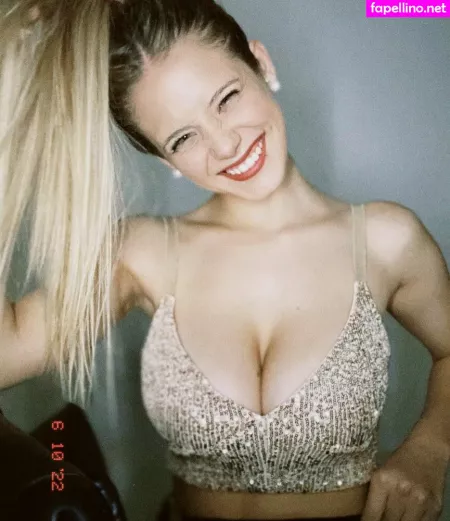 Sol Aguilera OnlyFans Thumbnail #MnP5bW22hs