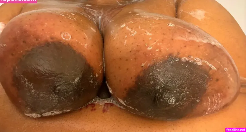 Solanaheathers OnlyFans Thumbnail #X4Z8bSCPd5