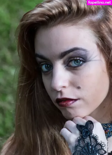 Solange Rodrigues OnlyFans Thumbnail #MKuQCEdz9T