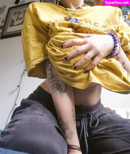 Solanineshade OnlyFans Thumbnail #2UUktr0gP8