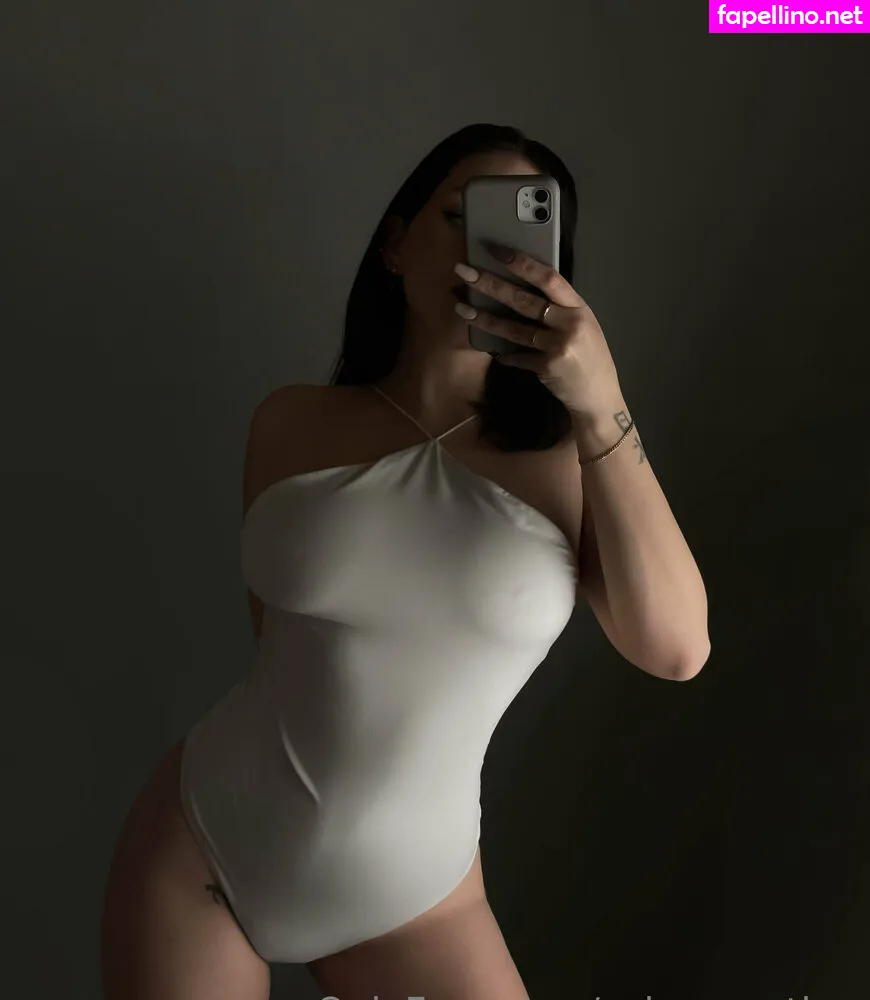 solaraeesther Nude Leaked OnlyFans Photo #Wxb21U3jsC