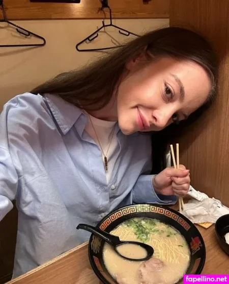 Solazolafree OnlyFans Thumbnail #fOh9i4vTx4