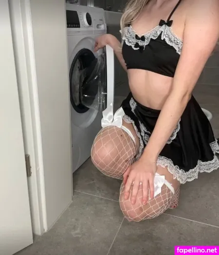 Soldatin Leonie OnlyFans Thumbnail #R8ZrzKo5Cb