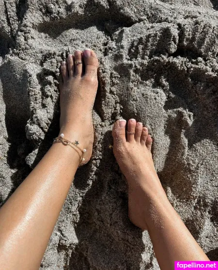 Sole Sissys OnlyFans Thumbnail #0Fi0D2Jnoy