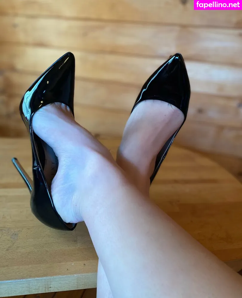 solearchfeet Nude Leaked OnlyFans Photo #EhgV7CH9MS