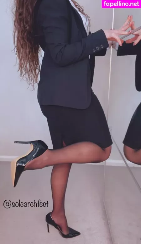 Solearchfeet OnlyFans Thumbnail #OjgSQaYDDV