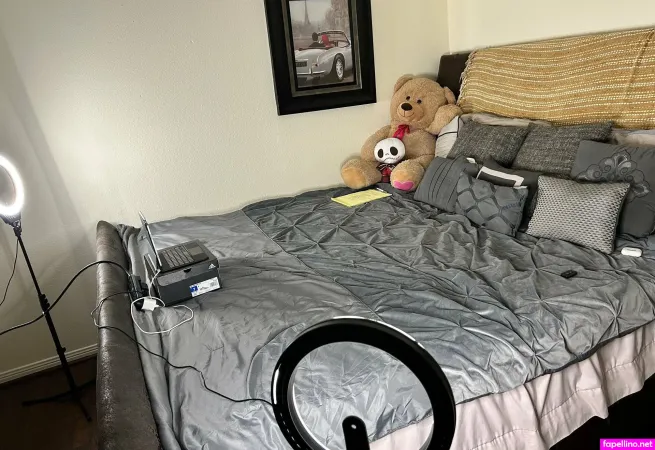 Solefullyserenity2 OnlyFans Thumbnail #aH0ZWJjtHY