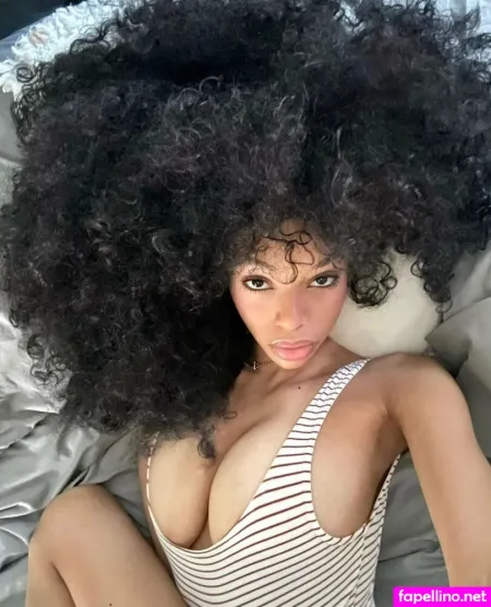 Soleiljolina OnlyFans Thumbnail #s8M0hSdKpI