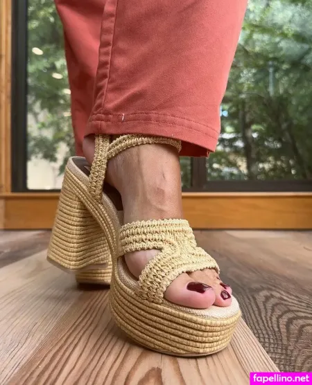 Solelylatina69 OnlyFans Thumbnail #U1E8Drj7lE
