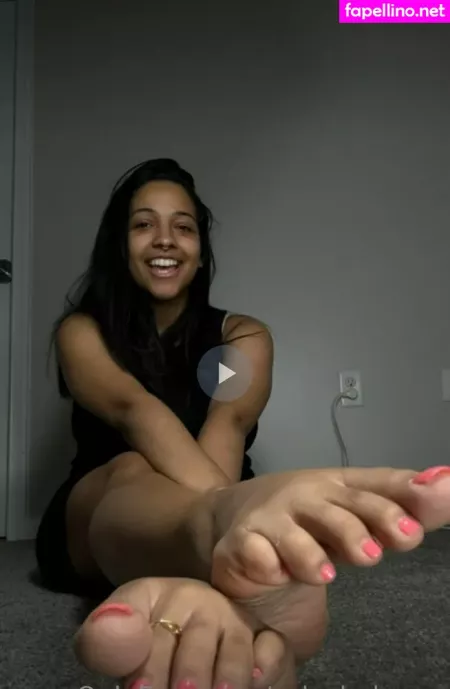 Solesbylunaa OnlyFans Thumbnail #qe0lrB7Ly5