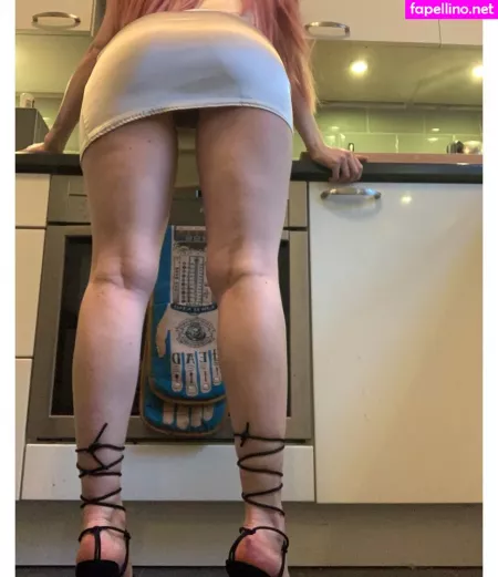 Solesofgolduk OnlyFans Thumbnail #BRiXOIMhVT