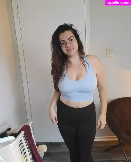 Solesofkat OnlyFans Thumbnail #t2cGnENzfx
