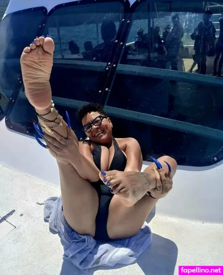 Solesqueenrd OnlyFans Thumbnail #B76DbOjvHM