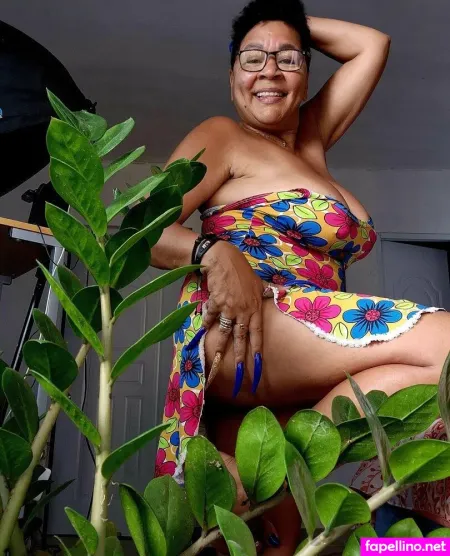 Solesqueenrd OnlyFans Thumbnail #JNiEU8yap6