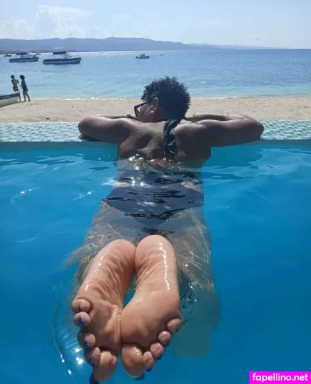 Solesqueenrd OnlyFans Thumbnail #hk8AmVoiE8