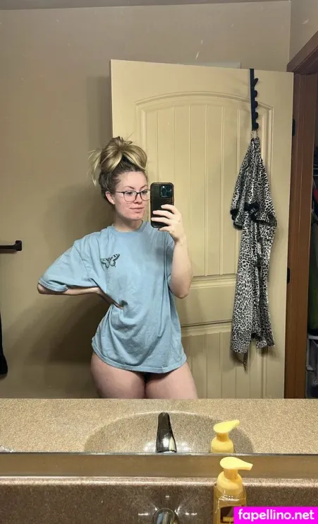Soleykayy OnlyFans Thumbnail #fQWUDK90zR