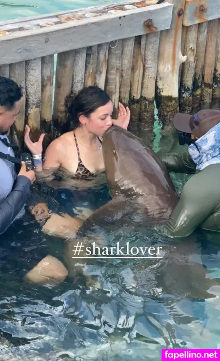 Solibeth Brito OnlyFans Thumbnail #5YdnnMu5ye