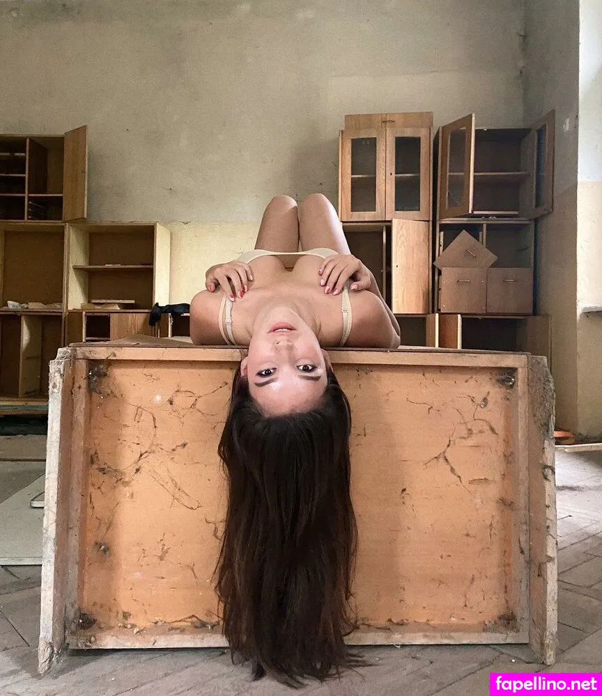 miamaievska, solllomia Nude Leaked OnlyFans Photo #Ye1k0I6sI1