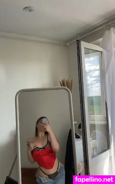 Solntseall Alina OnlyFans Thumbnail #IKixKUJfTy