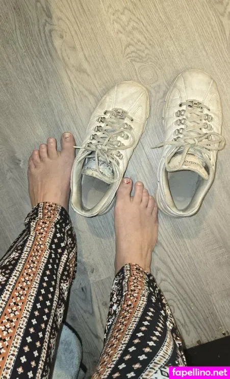 Solo Toes OnlyFans Thumbnail #RPIiidxQc0