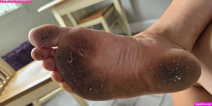 Solo Toes OnlyFans Thumbnail #S0YvFatKVt