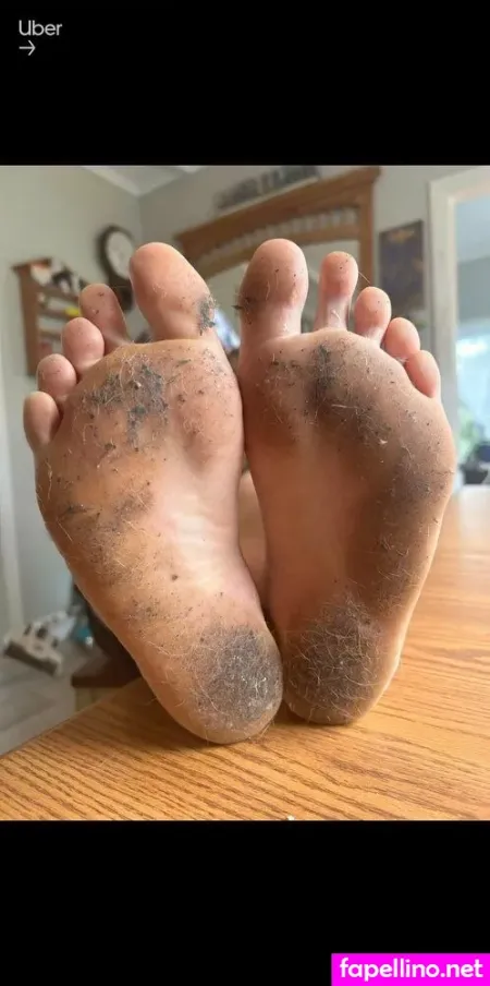Solo Toes OnlyFans Thumbnail #dJdMaUo09B