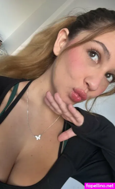 Sololexii OnlyFans Thumbnail #Obb7P2rC7N