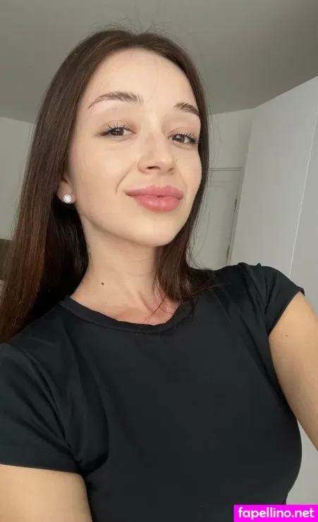 Solomiabrunett OnlyFans Thumbnail #ubgezALfB0